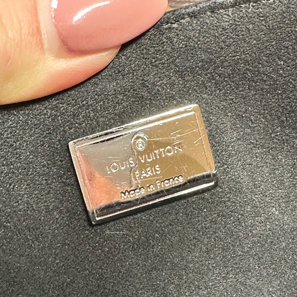 Louis Vuitton Hot Springs Backpack - Picture 7 of 9